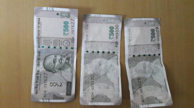 500 new note wet and colour faded, bank refused to accept at fatehabad of haryana