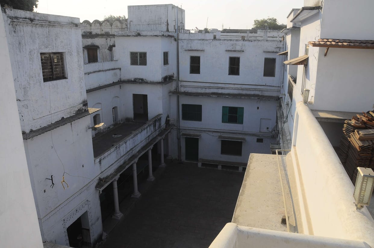 aurngavaad house in kashi is a base of indian politics