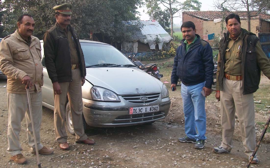 Bareilly in the car on the highway at 70 million