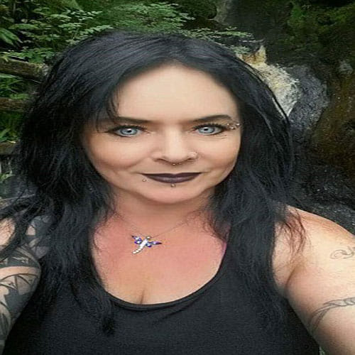 Woman Found British Bigfoot When She Was Walking In Jungle