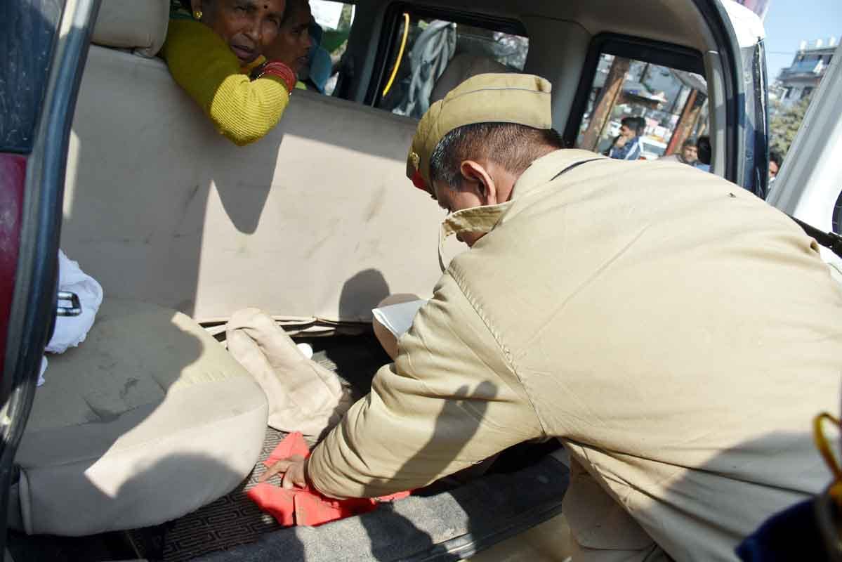 recovered 50 blankets from mla son car 