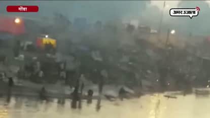 devotees takes holly bath in saryu river on poush foolmoon 