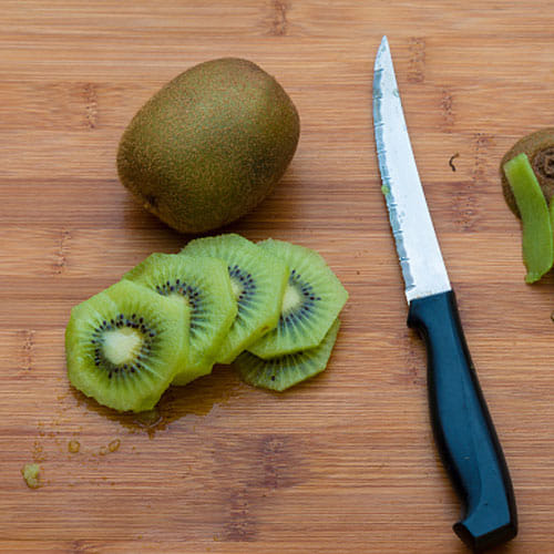 Many Benefits Of Chinese Gooseberry Or Kiwi