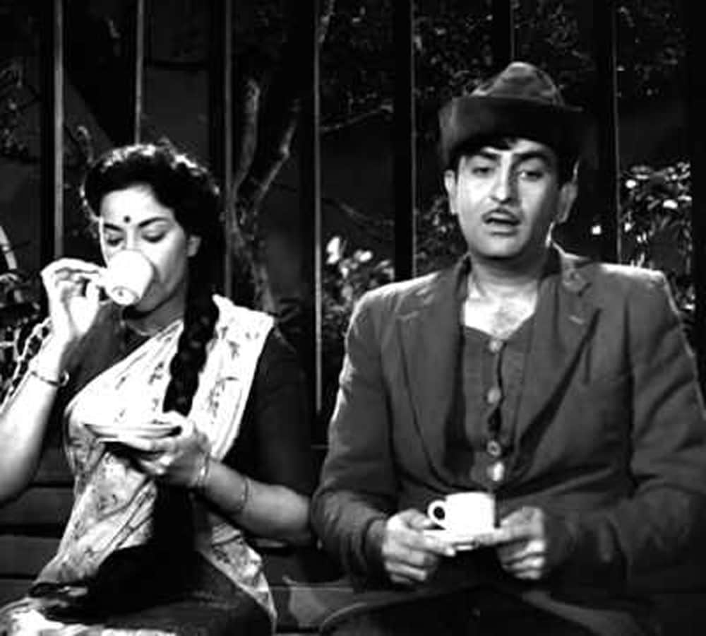 flash back story of raj kapoor and nargis