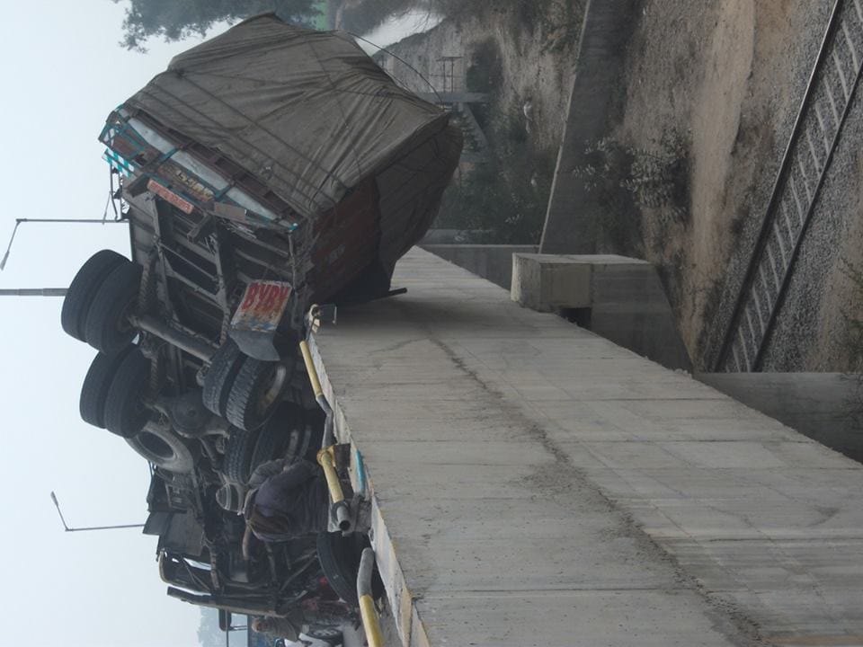 Truck accident in abohar punjab, 1 killed