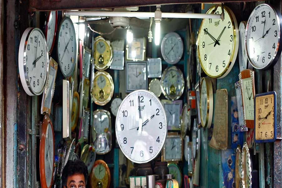 vastu remedy of clock for your home