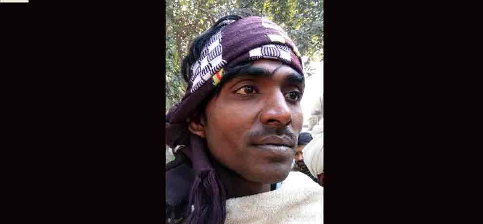 fire in slum, killed four children and Scorched couple
