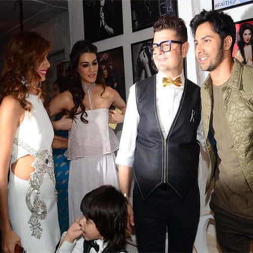 kriti senon feel discomfortable of her dress