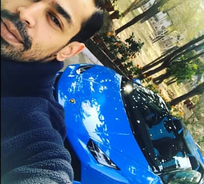 MULAYAM SINGH YADAV SECOND SON PRATEEK YADAV DRIVES LAMBORGHINI