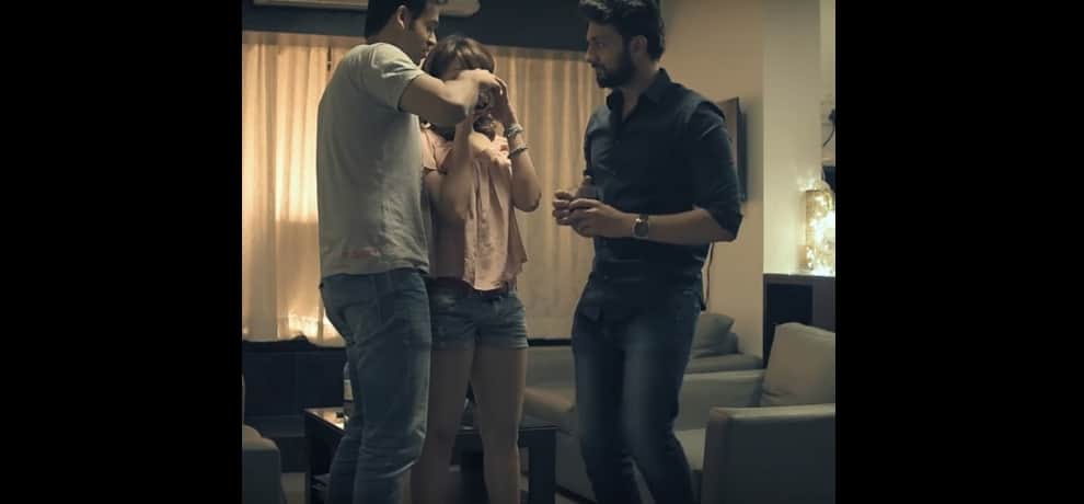 viral video of a girl who is drinking and partying with boys to give social messages
