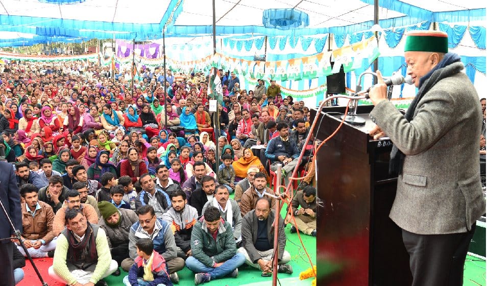 CM Virbhadra Singh Statement on PM Modi on Khadi Dispute.