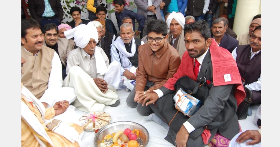 Olympian wrestler Yogeshwar dutt engagement in sonipat 