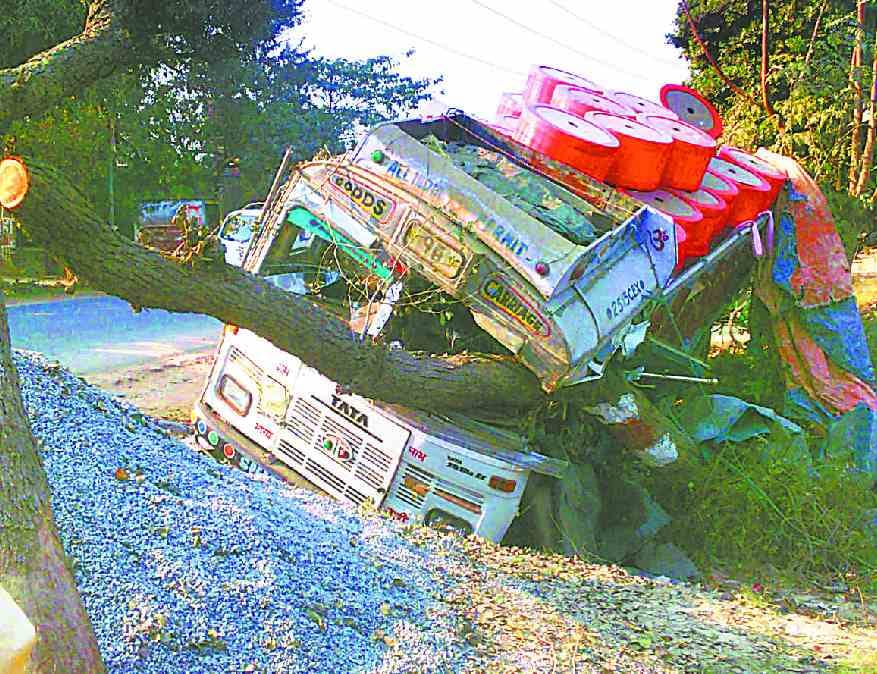 One killed in truck collision