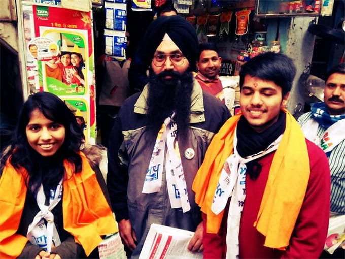 arvind kejriwal daughter harshita and son pulkit on punjab roads for election campaign