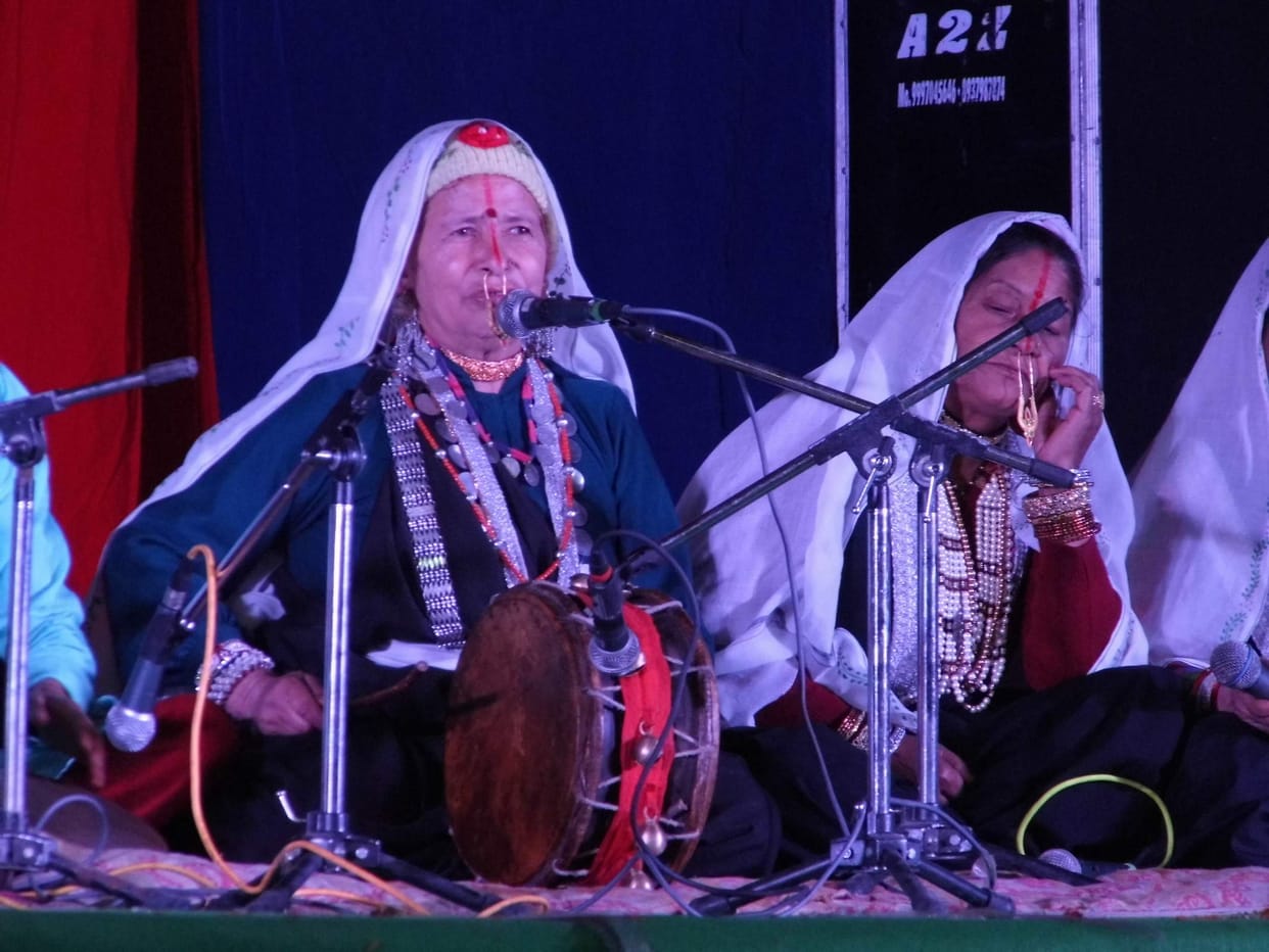 Basanti is the boom in cultural evening Jagron