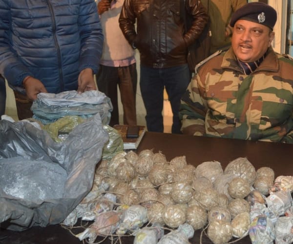  Police found bomb in gonda.