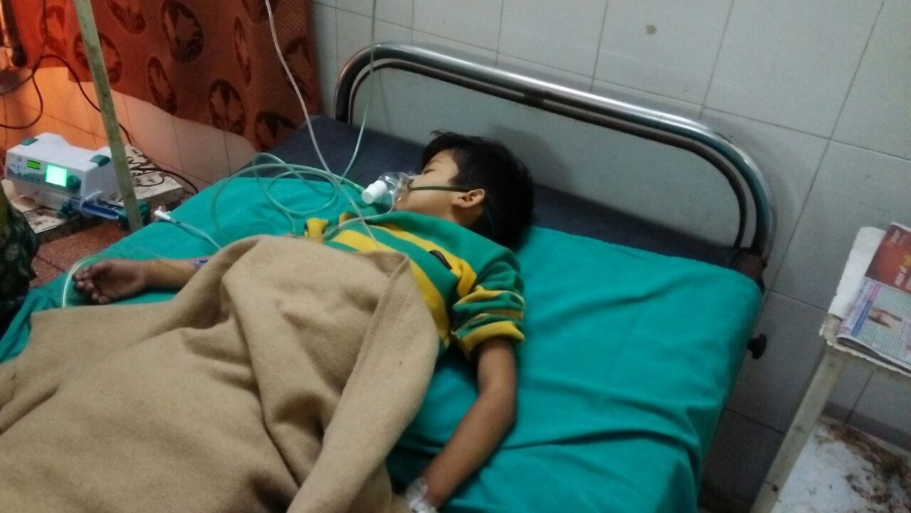 father gave poison to child.