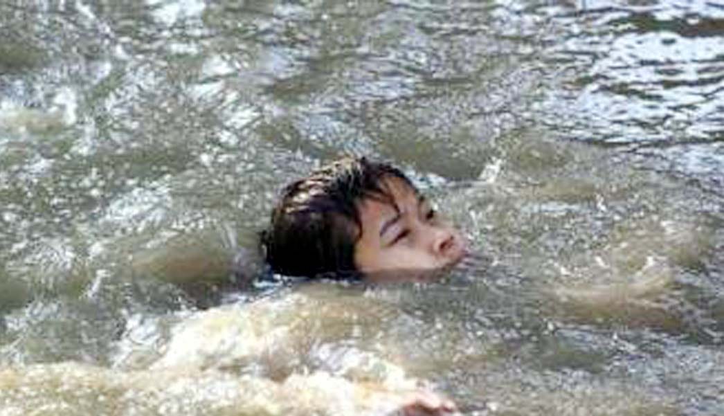 mother and son death into river water