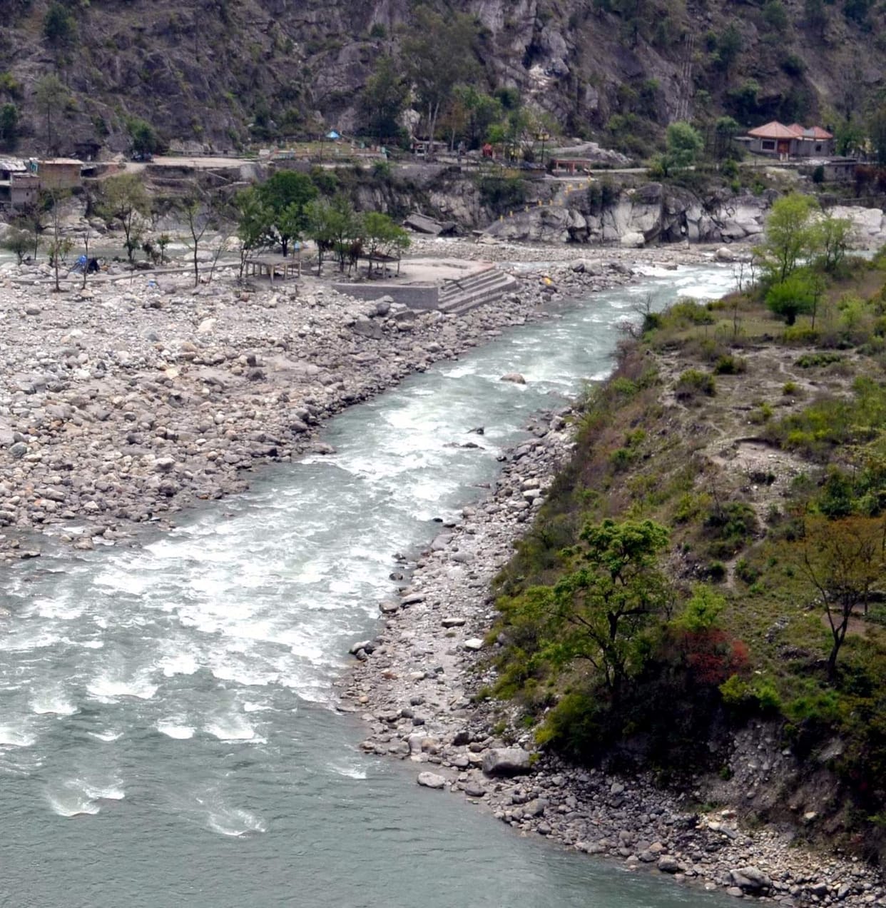 "Run of the River 'project will cost Rs 1,400 crore