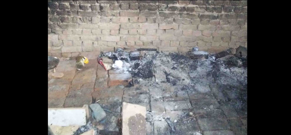 Father and two daughters sleeping in farm houses burnt to death