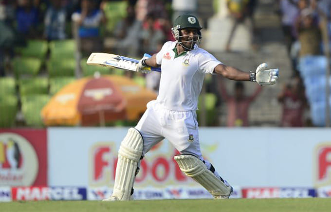 Substitute Bangladesh wicket-keeper Imrul Kayes sets new world record