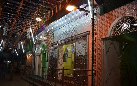 Khanqahs been readied Wamikiya