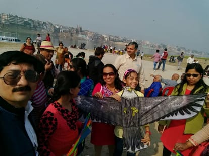 Narendra Modi sent kite Varanasi, constituency celebrating Mini Festival