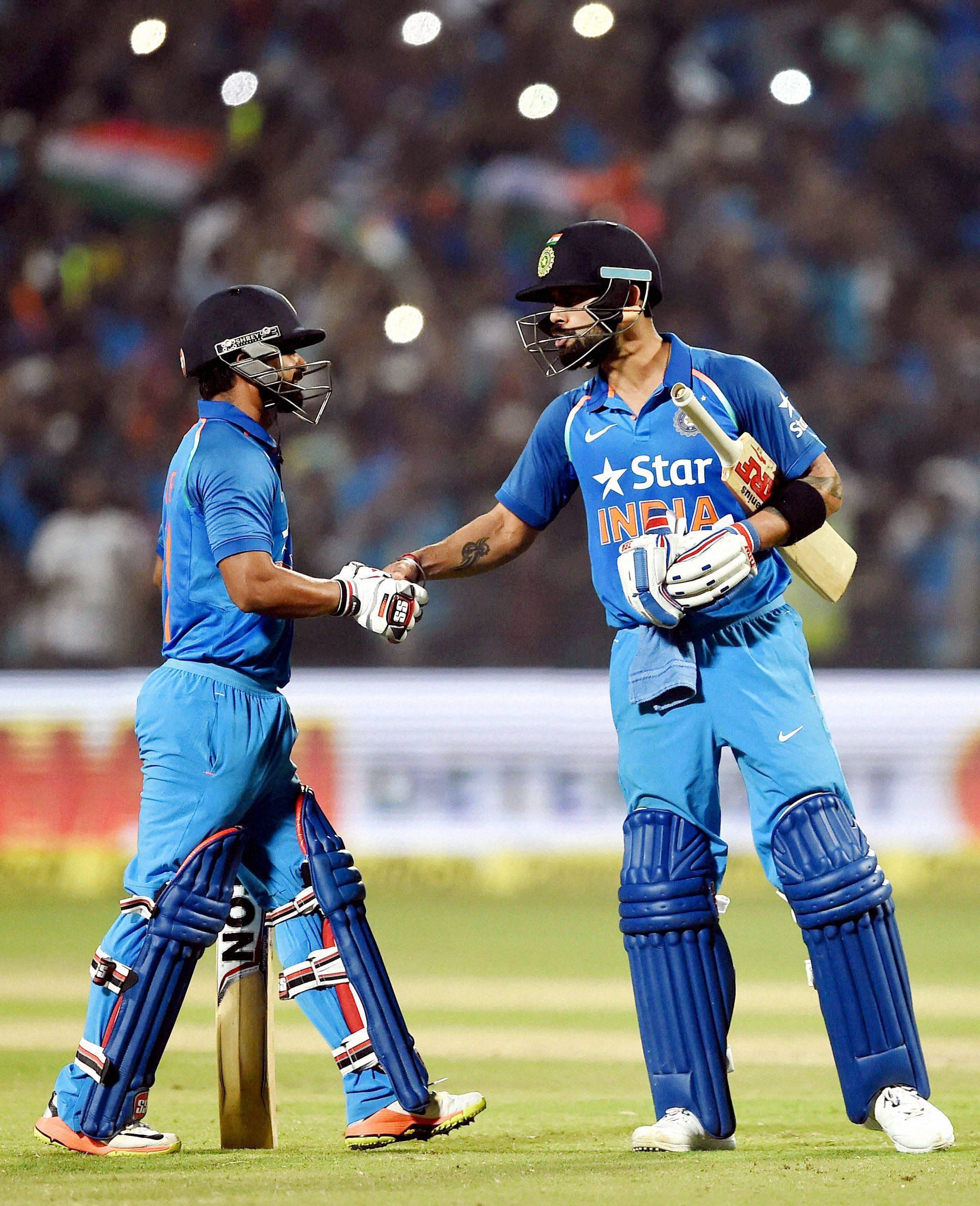 Challenges Face by Virat Kohli in Selectiing Playing Indian Cricket  Team and 