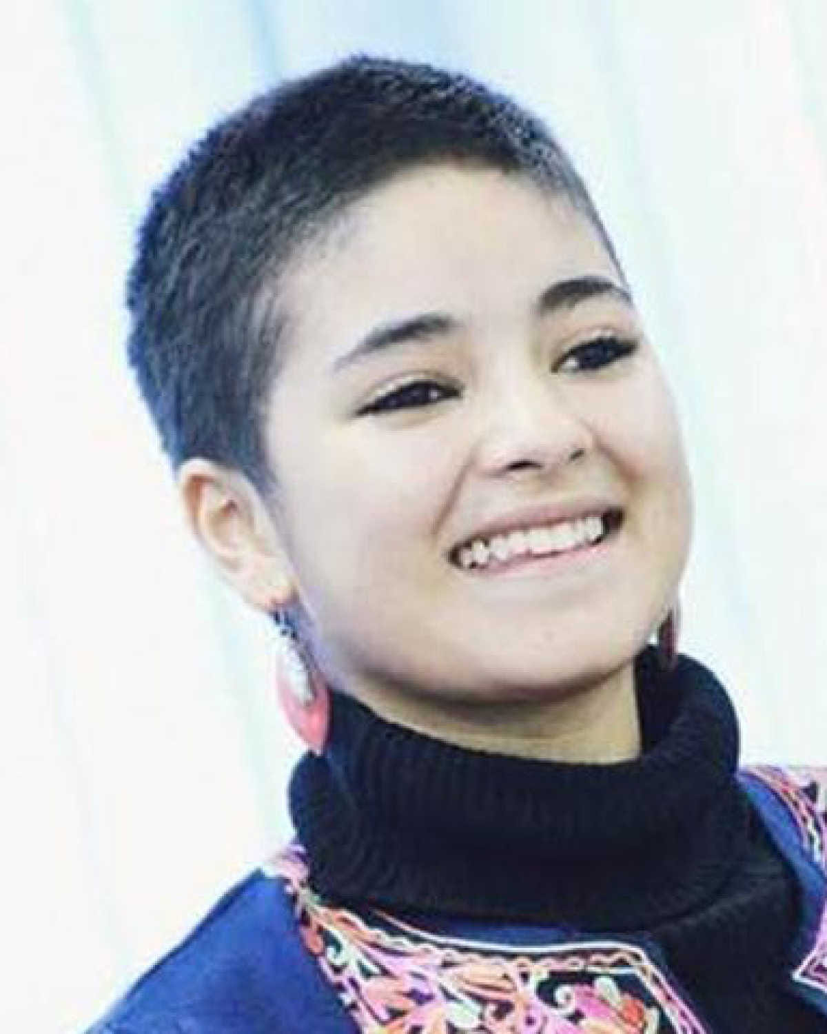 zaira wasim meets jammu kashmir CM Mehbooba Mufti
