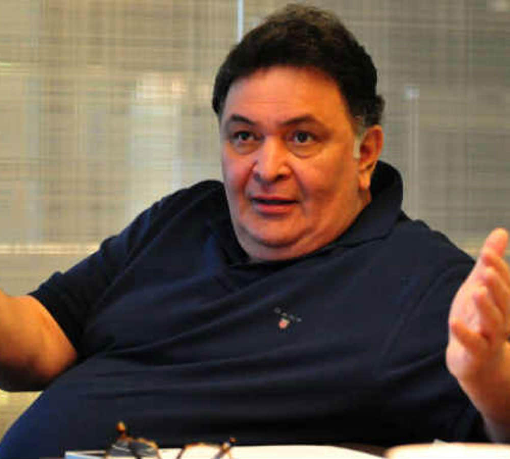 Rishi Kapoor makes a female fan cry Ranbir kapoor personally apologised