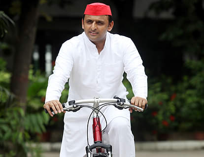 Election commission allots Cycle symbol to Akhilesh Yadav 