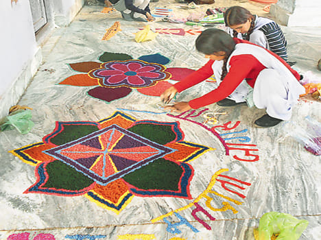 The participants took part in the district level competition