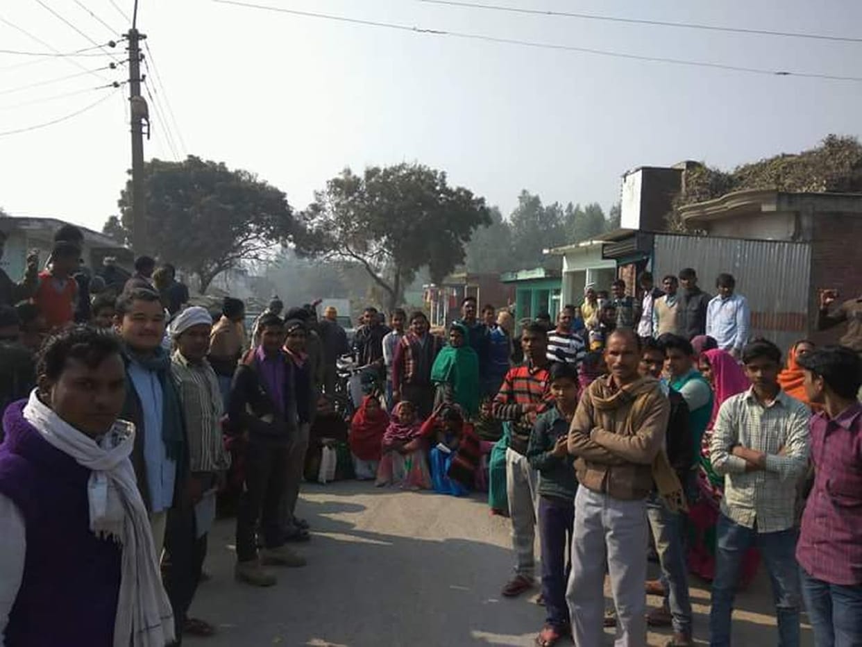 No cash in the bank, traffic disrupted 