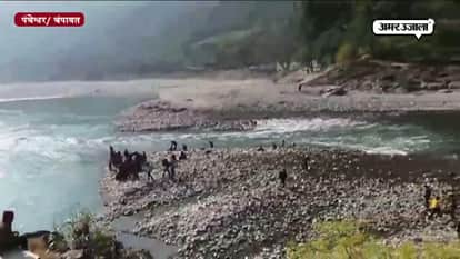 Plunge of faith in sangam river in chmpawat