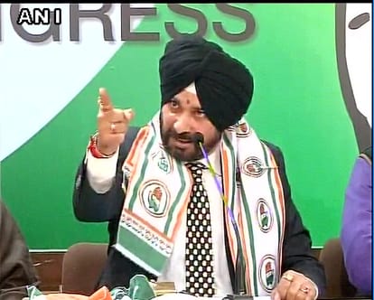 i am born congressi, says navjot singh siddhu in first press confence after joining congress