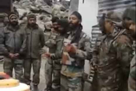 Viral Video:Jawan sings about pain at border