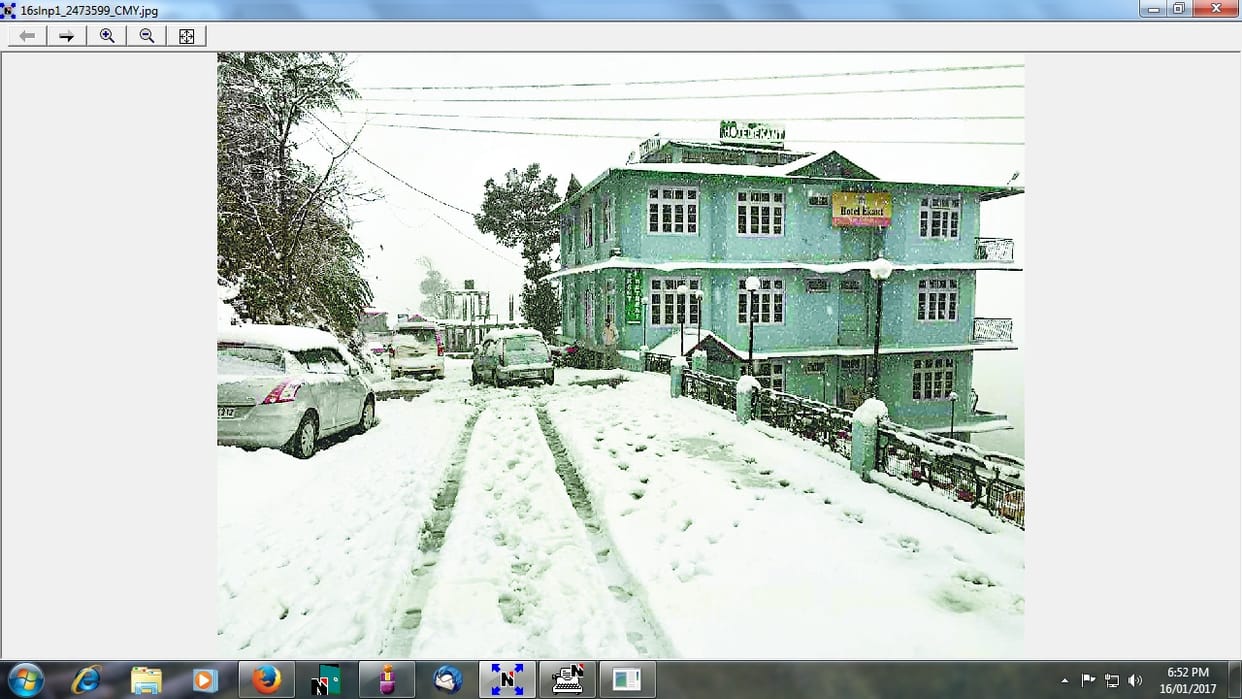 snowfall in chayal, traffic