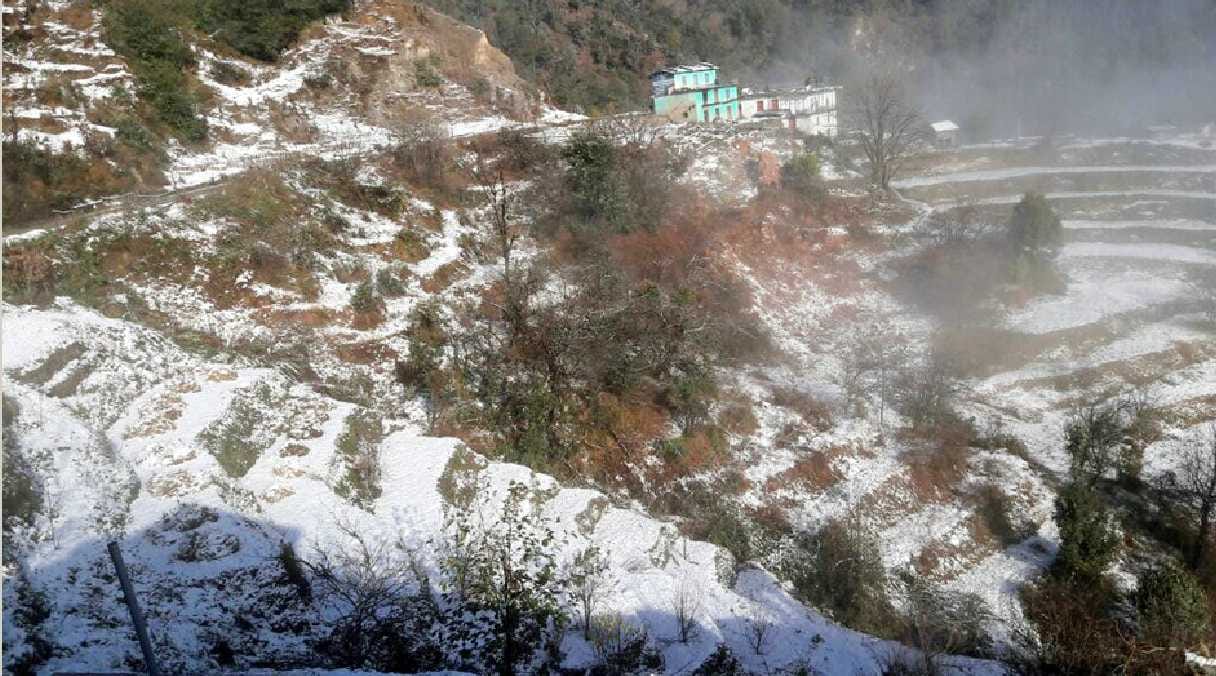 Chills increased snowfall in mountain districts