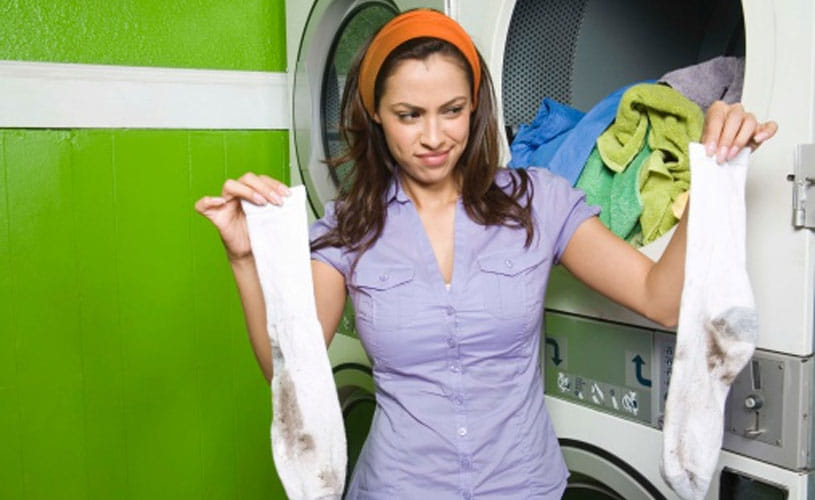 Tricks for Clean, Bright Socks