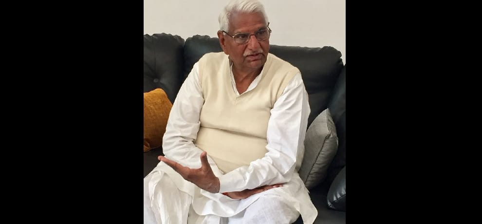 Memories: when CM VP Singh was the publicity on bullet