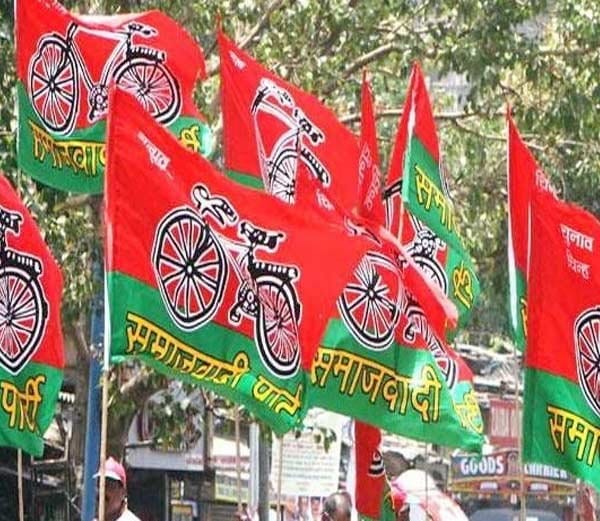 Took office in the shadow of the opening procession, highway jam