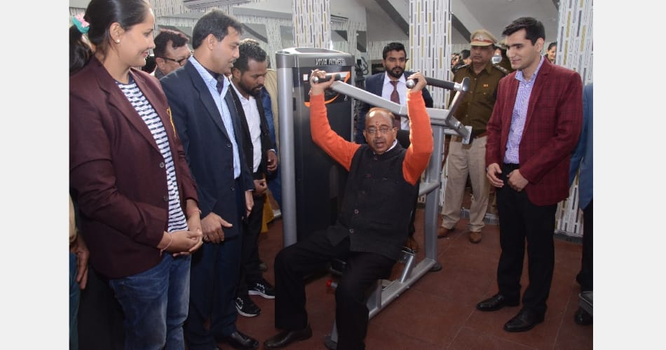 Sports Minister Vijay Goel in Boxing ring, Rohtak haryana