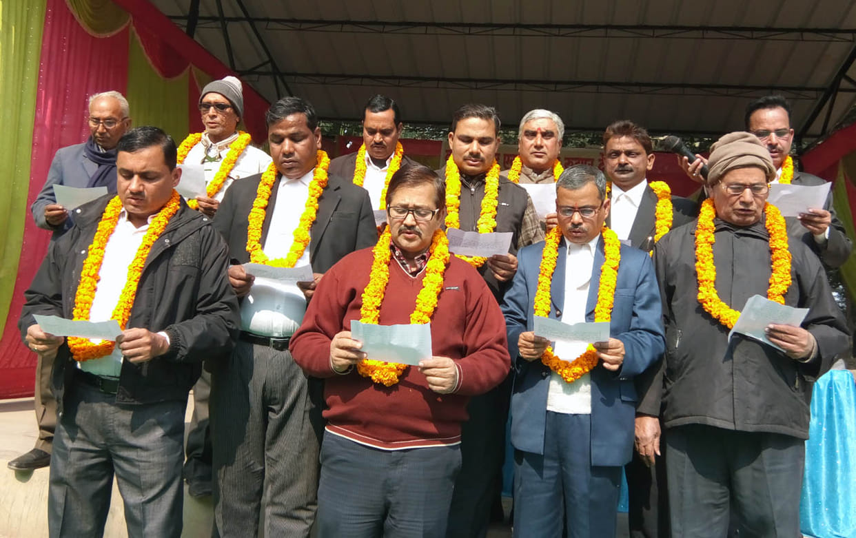  Bar Association officials took the oath 