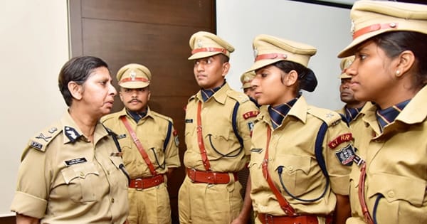 uttarakhand daughter in law in race of new CBI chief