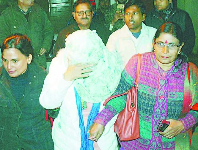 Sanitary inspector caught taking bribe