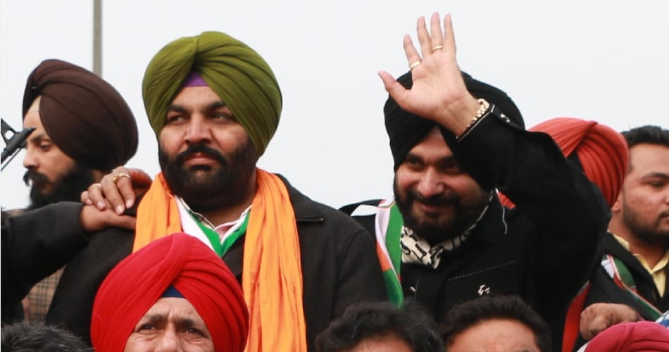 navjot sidhu got emotional during road show at amritsar, also visited golden temple