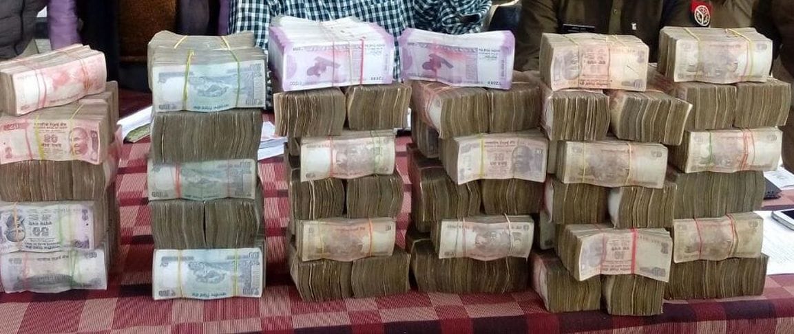 40 lakh seized four vehicles