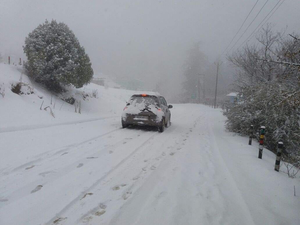 jammu srinagar highway closed on fourth day
