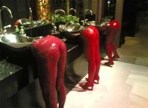 Viral: Toilets shocking pictures goes Viral on Internet
