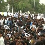 tamilnadu farmers withdrew the movement temporarily